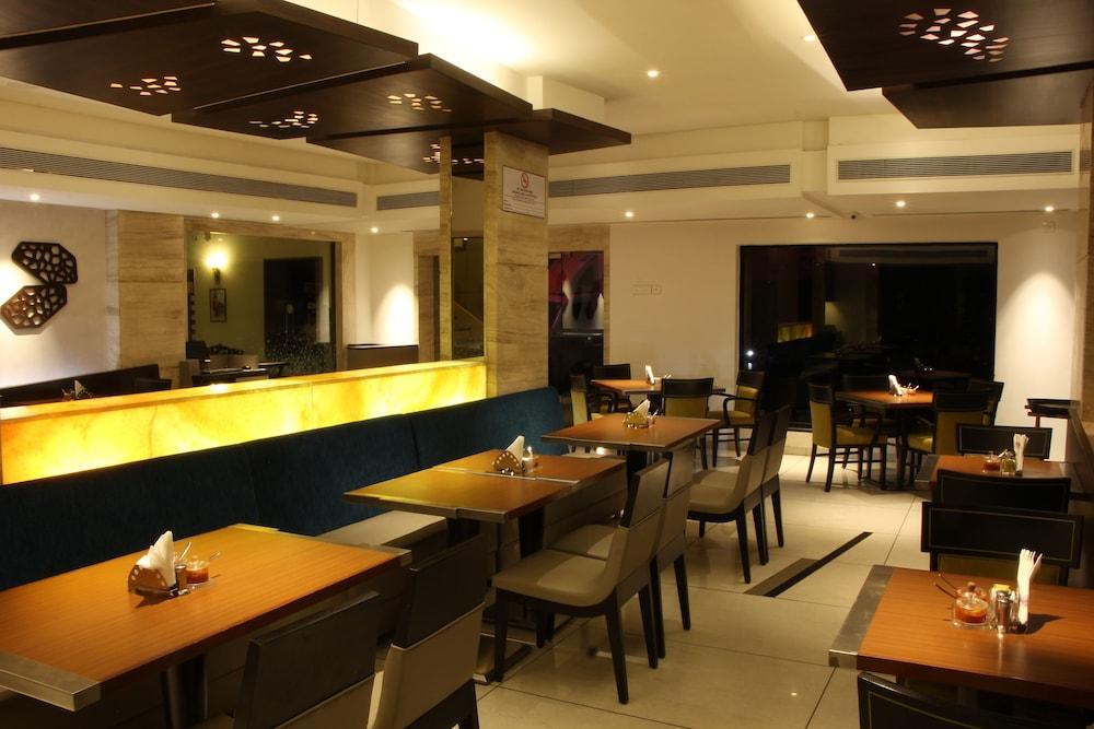 Hotel Fidalgo Panaji Eksteriør billede